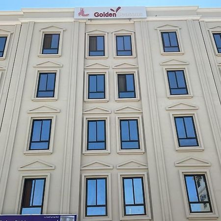 Golden Seasons Furnished Apartment 6 Salalah Exterior photo